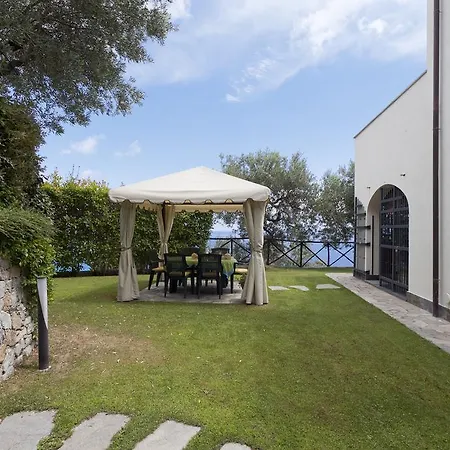 Bed & Breakfast Degli Ulivi 4*