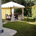 Alojamento de Acomodação e Pequeno-almoço Degli Ulivi Finale Ligure