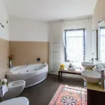 Degli Ulivi 4*