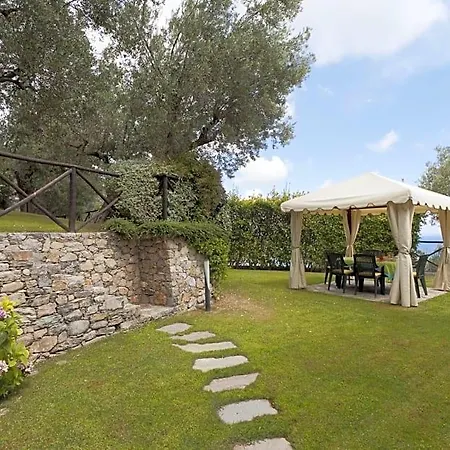 Degli Ulivi 4*