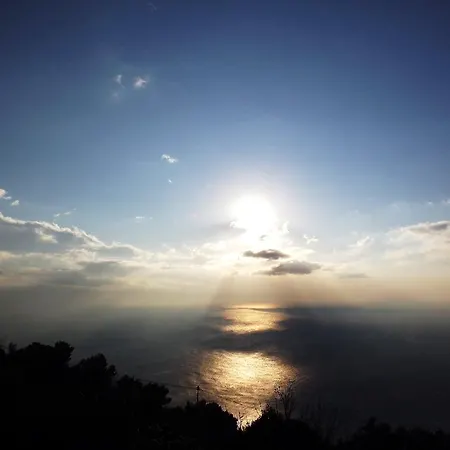 得利尤里维住宿加早餐旅馆